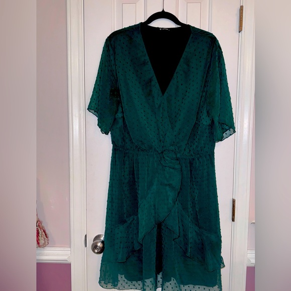 BTFBM Women Elegant Faux Wrap V-Neck
High Waist Green Dress With Swiss Dot 2XL - Picture 3 of 14